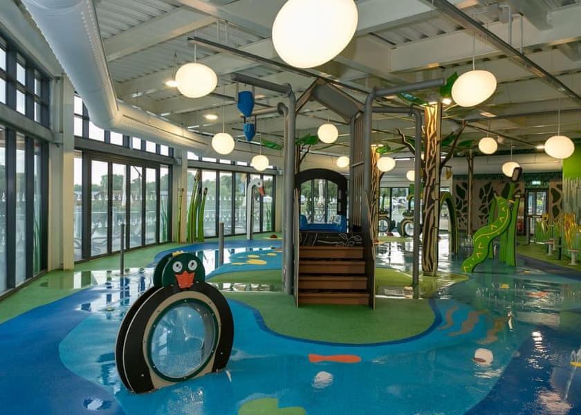Ksr Hot Tub Holiday Home At Tattershall Lakes エクステリア 写真